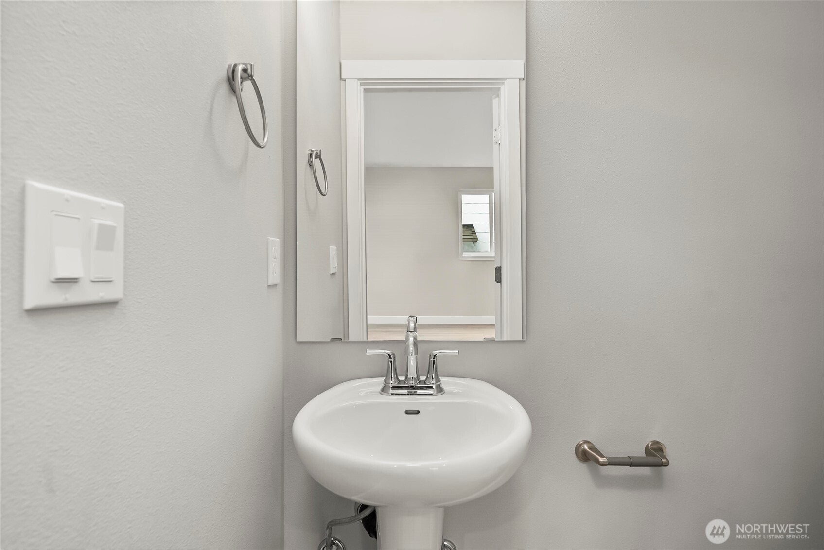 5919 Cherokee Loop Southeast Lacey, WA 98513 - Photo 15 of 34 Gallery Image 15