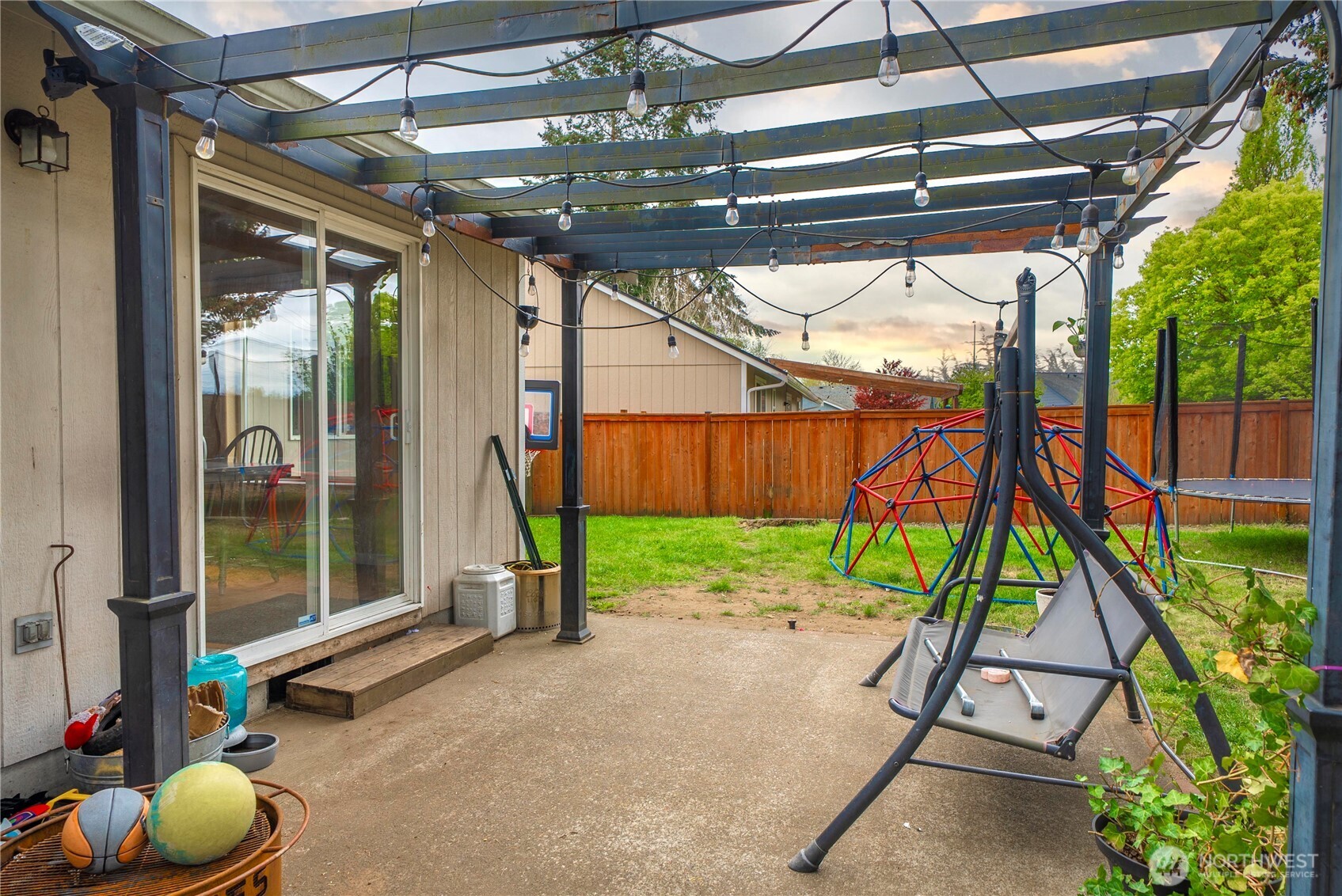 5919 Cherokee Loop Southeast Lacey, WA 98513 - Photo 25 of 34 Gallery Image 25