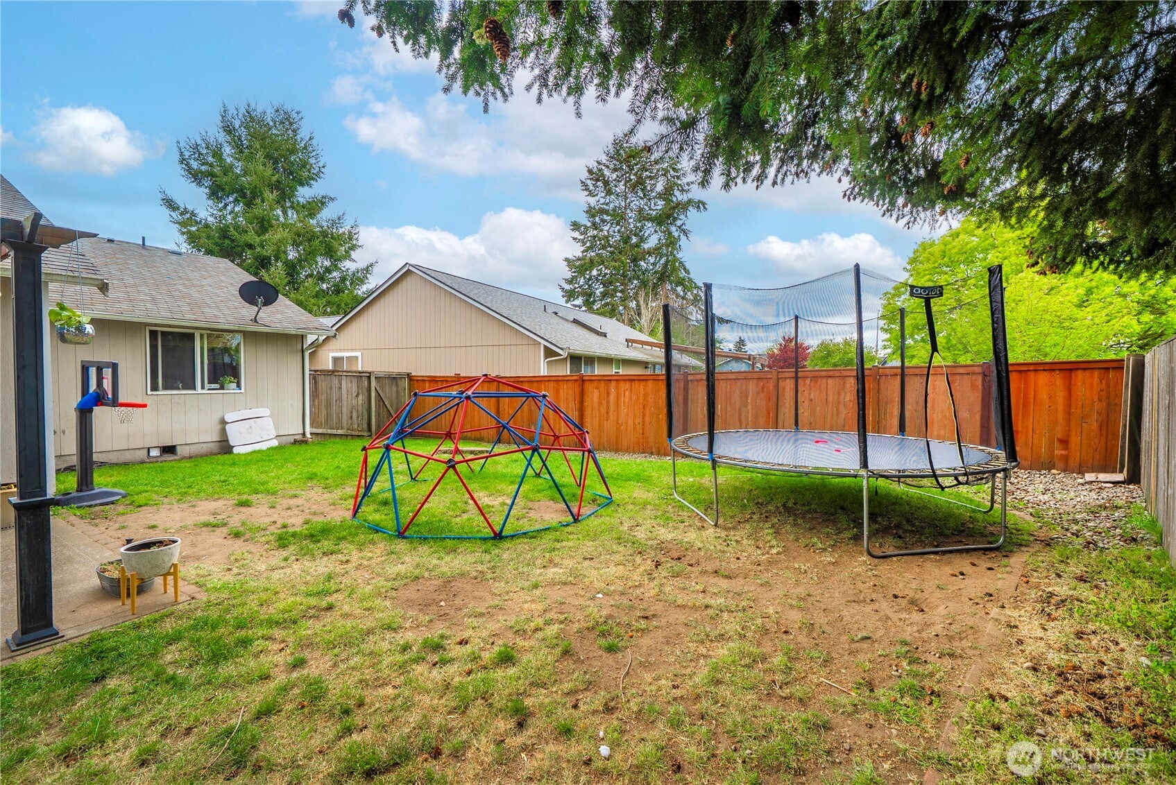 5919 Cherokee Loop Southeast Lacey, WA 98513 - Photo 29 of 34 Gallery Image 29