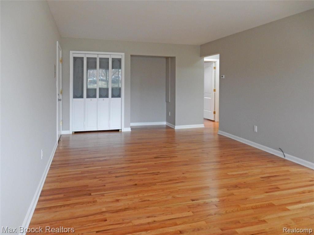 801 West Long Lake Road, Unit 2 Bloomfield Hills, MI 48302 - Photo 8 of 19
