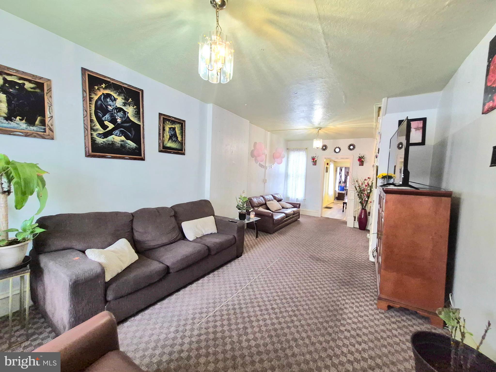 724 Weiser Street Reading, PA 19601 - Photo 7 of 26