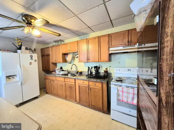 $209,900 | 724 Weiser Street, Reading, PA 19601