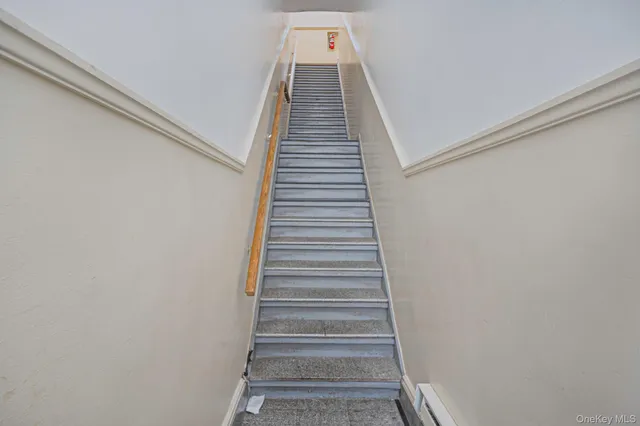 $1,840 | 42 North Village Avenue, Rockville Centre, NY 11570