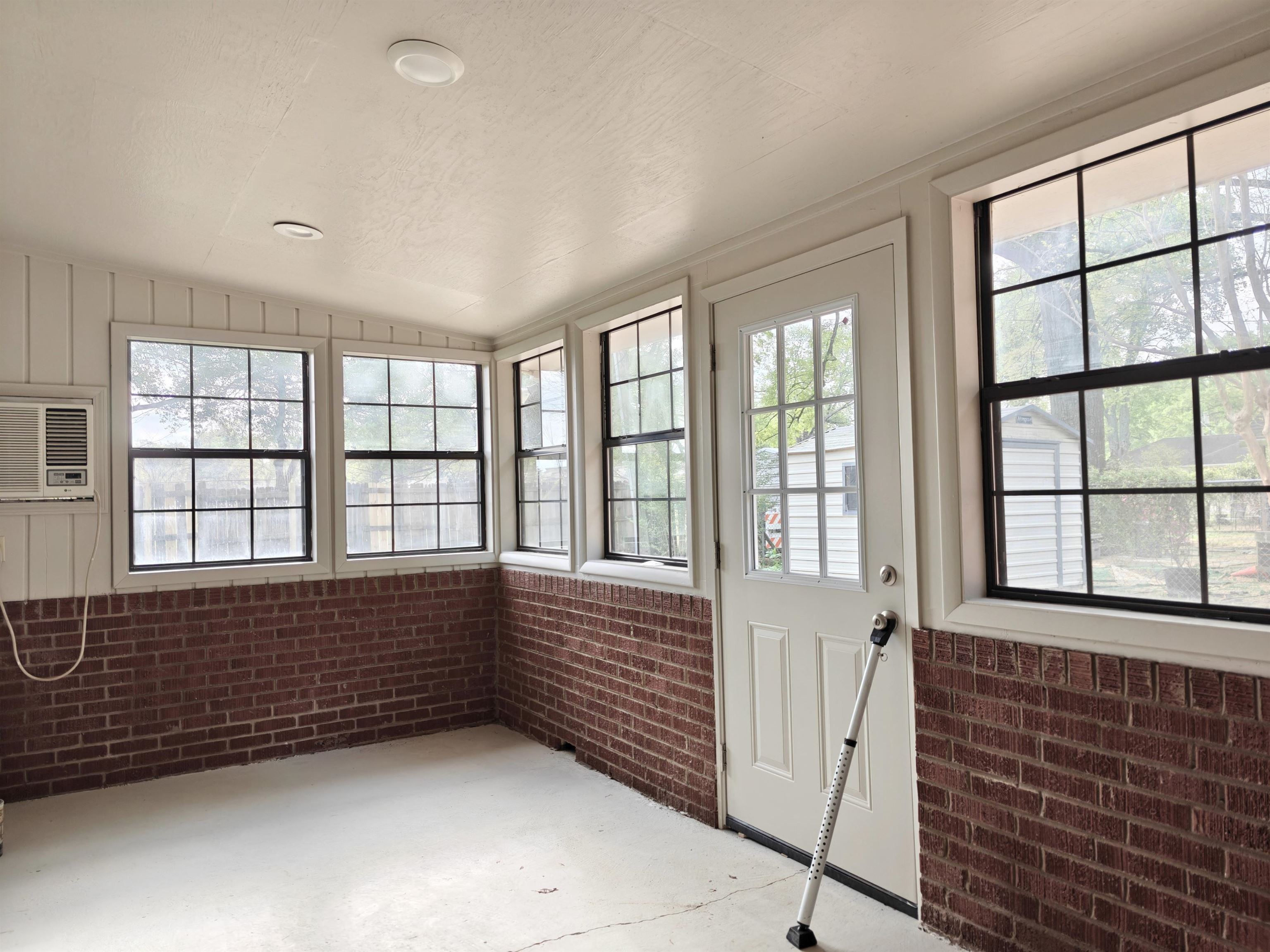 954 Ivy Road Memphis, TN 38117 - Photo 19 of 34