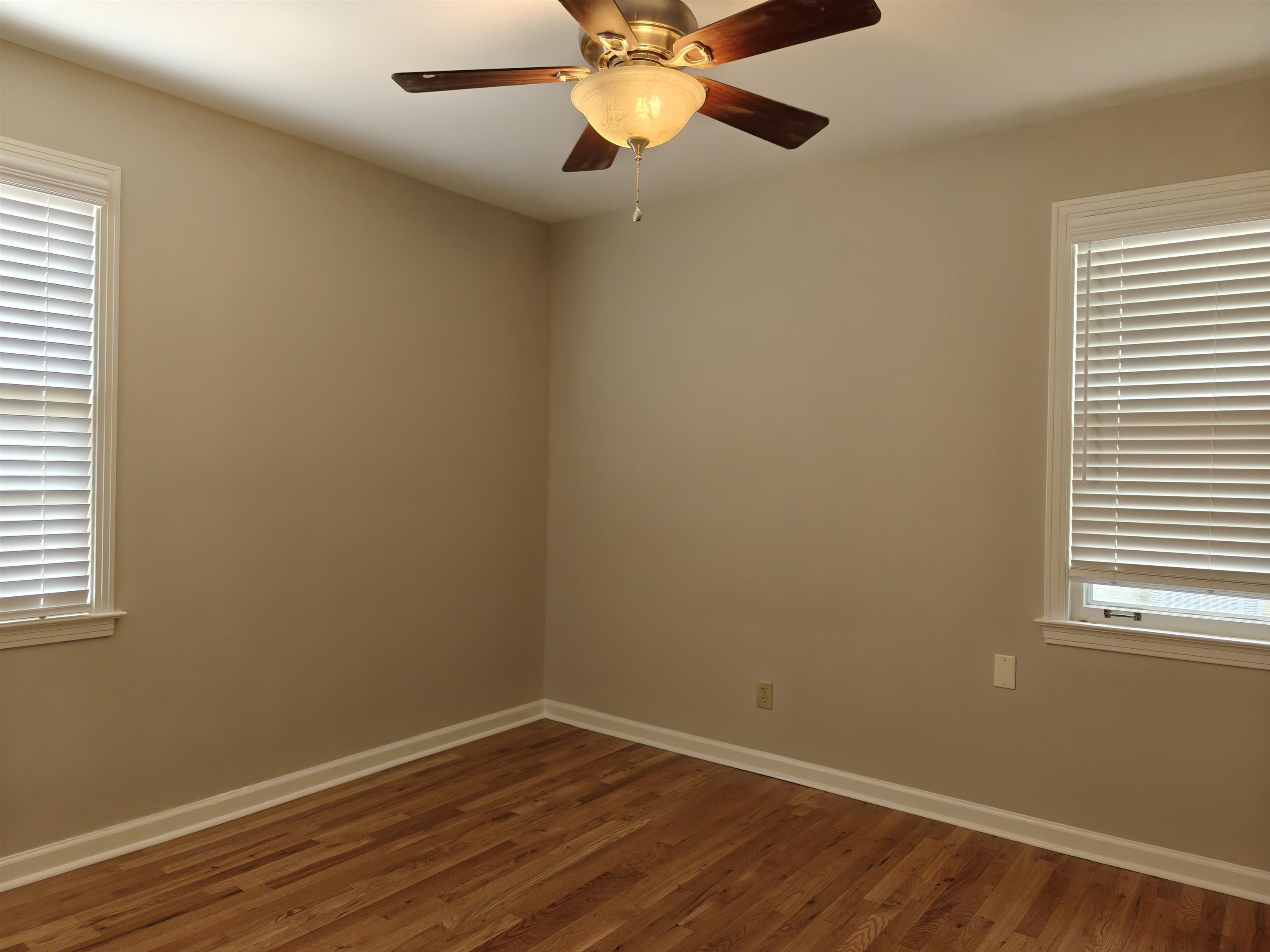 954 Ivy Road Memphis, TN 38117 - Photo 23 of 34