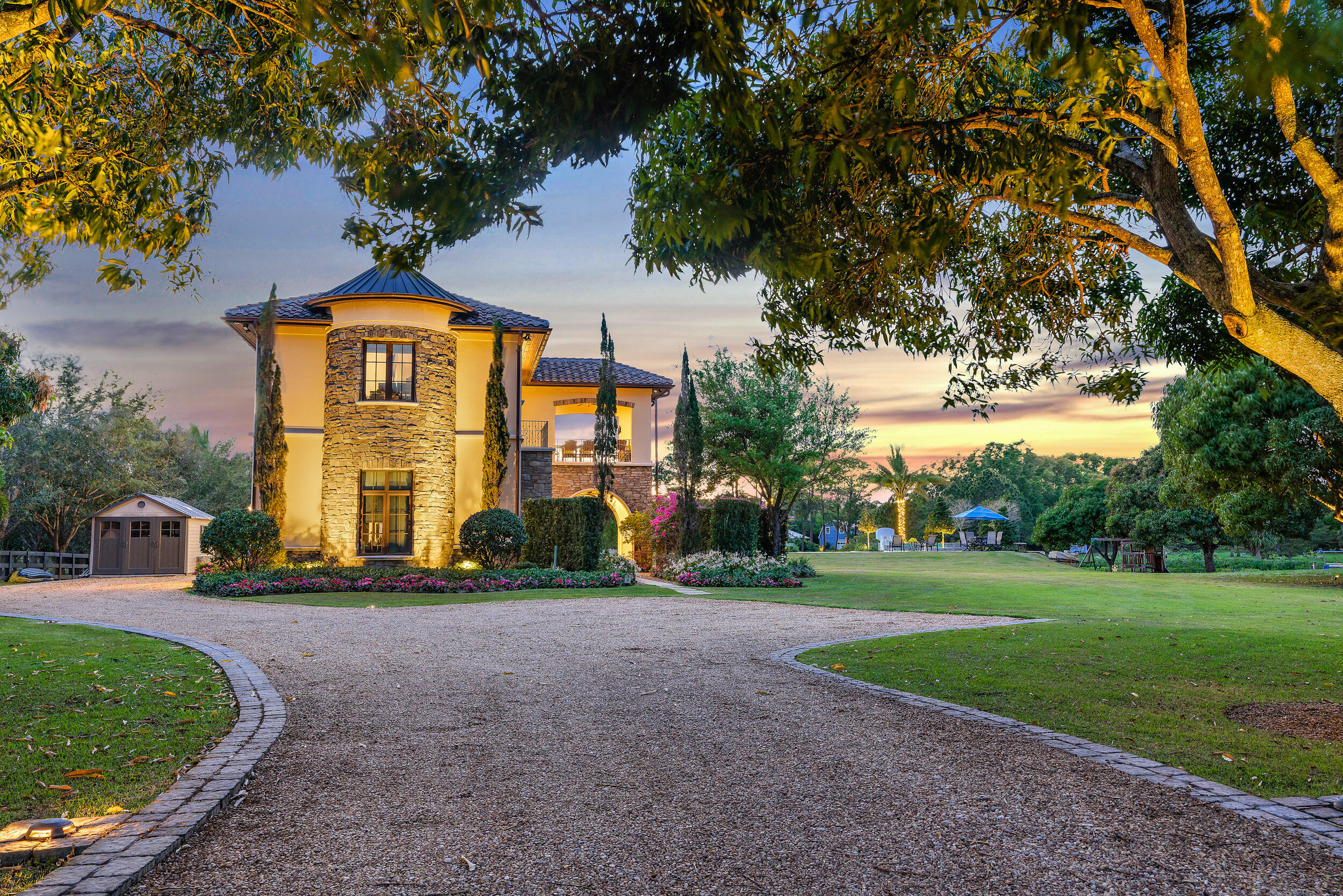 8209 Southeast Rivers Edge Street Jupiter, FL 33458 - Photo 15 of 70 8209 SE Rivers Edge St-37 (1)