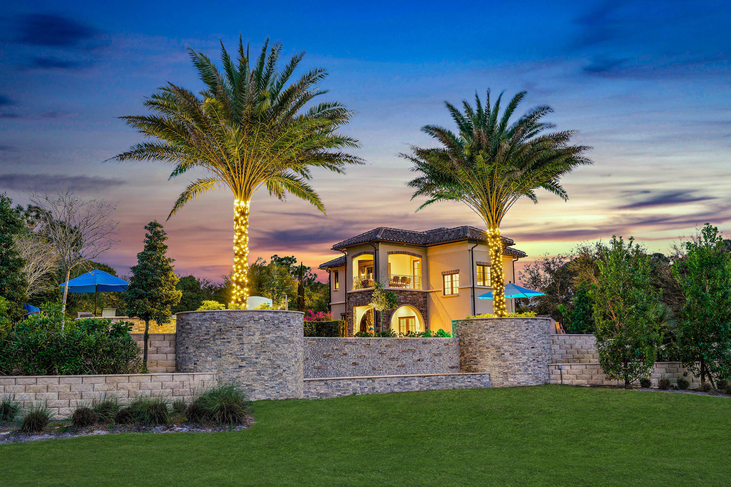 8209 Southeast Rivers Edge Street Jupiter, FL 33458 - Photo 20 of 70 8209 SE Rivers Edge St-pool:waterfall ed