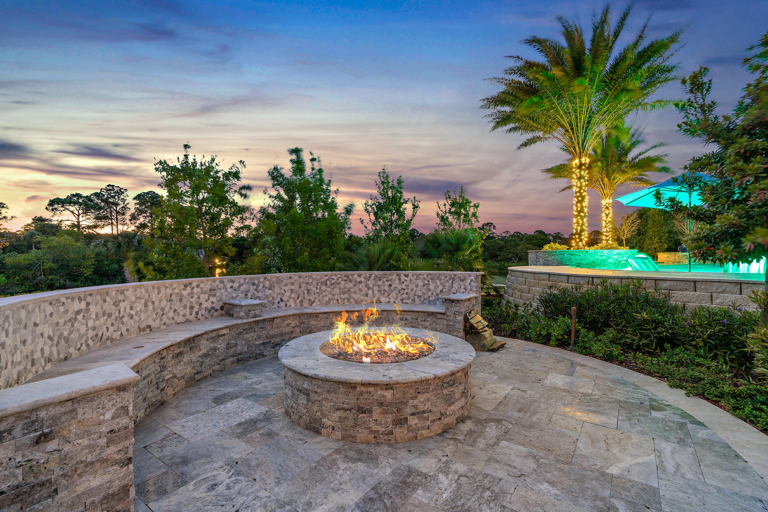 8209 Southeast Rivers Edge Street Jupiter, FL 33458 - Photo 49 of 70 8209 SE Rivers Edge St-fire pit