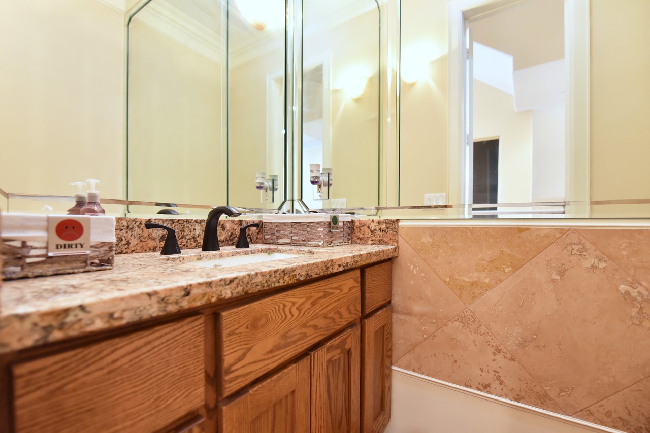 1219 Rosedale Street Houston, TX 77004 - Photo 21 of 46