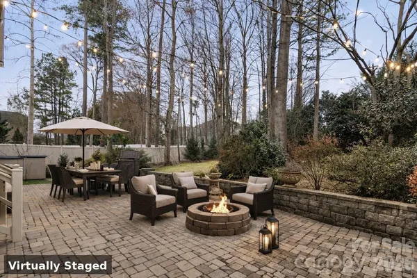 $950,000 | 166 Wilson Lake Road, Mooresville, NC 28117