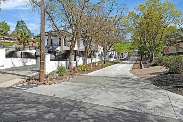$1,750,000 | 855 El Pintado Road, Danville, CA 94526