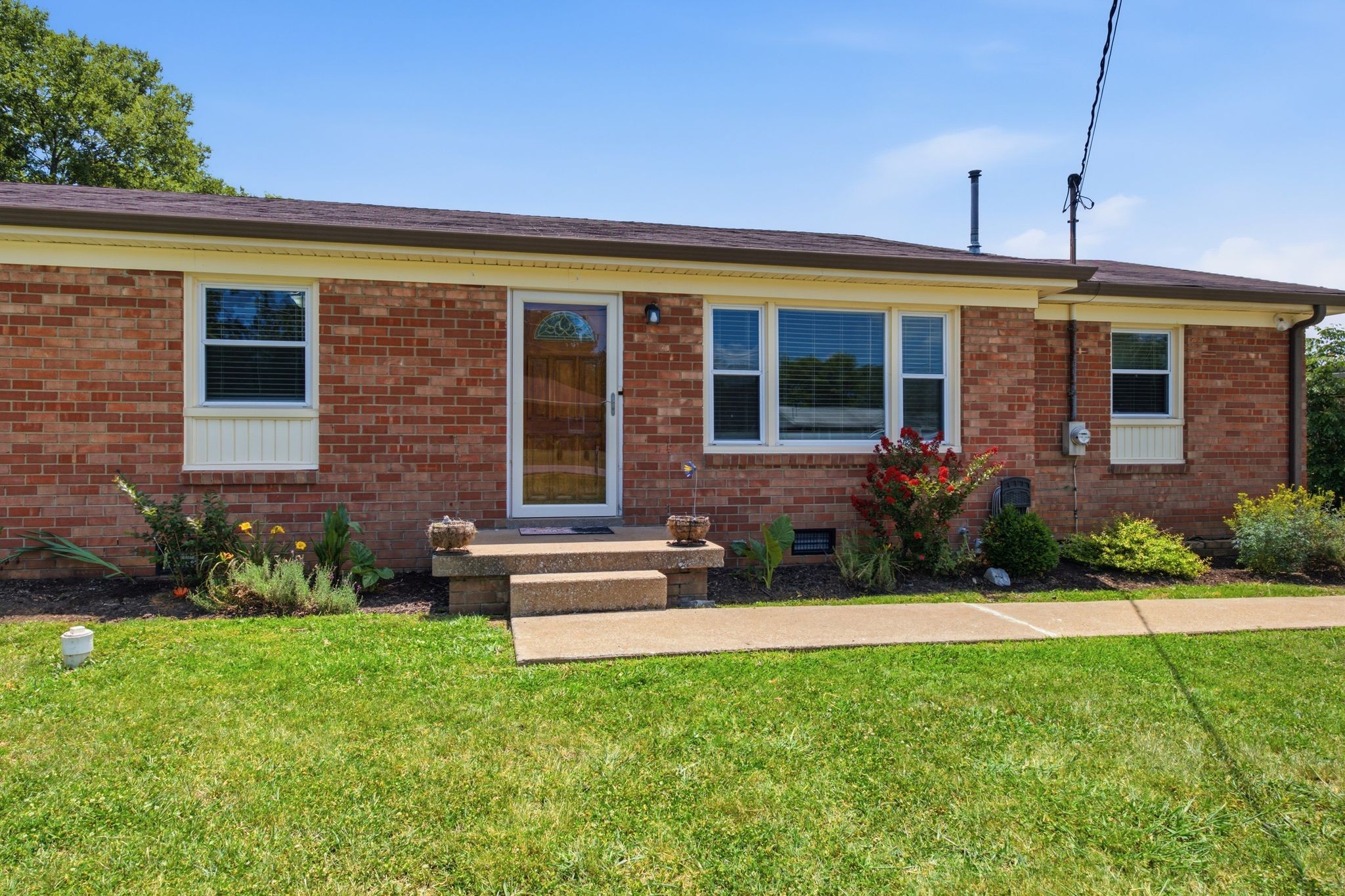 424 Sam Houston Drive Lebanon, TN 37087 - Photo 4 of 31