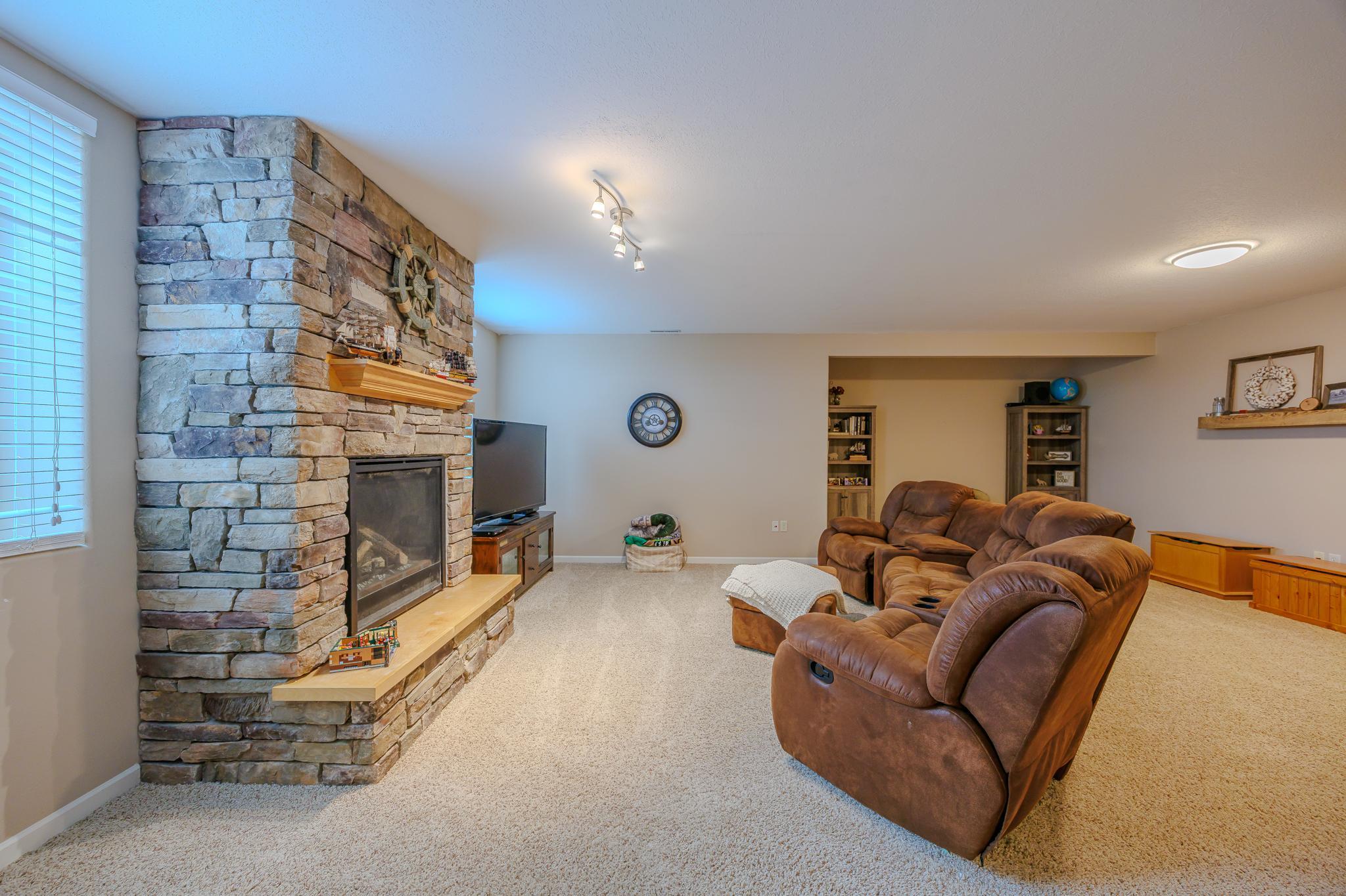 1320 Whiting Road Northwest, Unit 39 Bemidji, MN 56601 - Photo 40 of 95