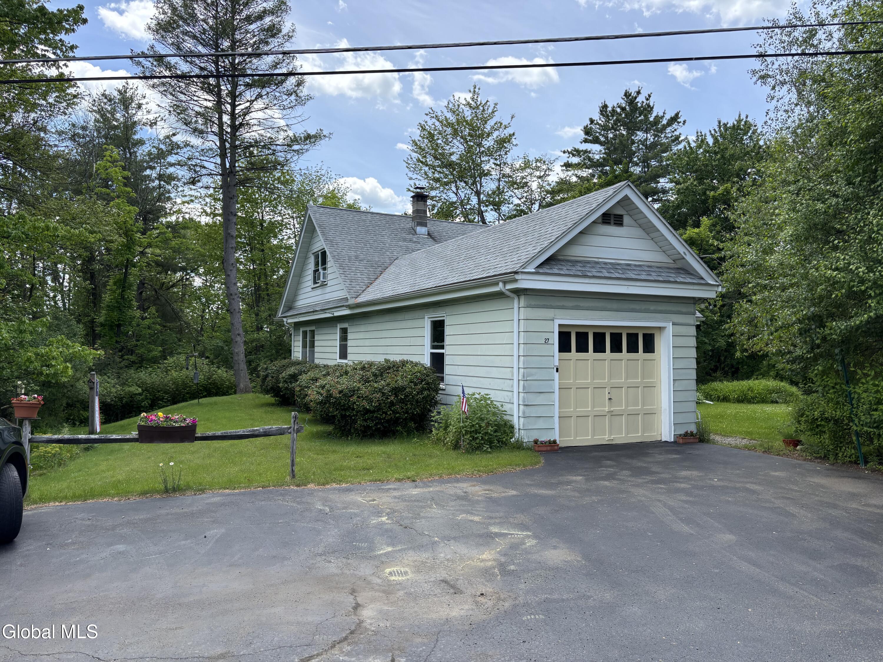 27 Rutherford Road Sand Lake, NY 12196 - Photo 39 of 41 IMG_4596