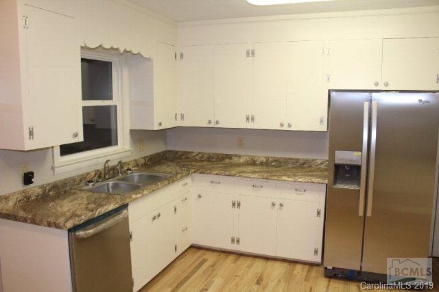 423 Bost Road Morganton, NC 28655 - Photo 9 of 22 Gallery Image 9