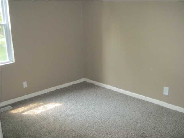 1009 Reeves Road Louisville, KY 40219 - Photo 5 of 9 Additional Photo