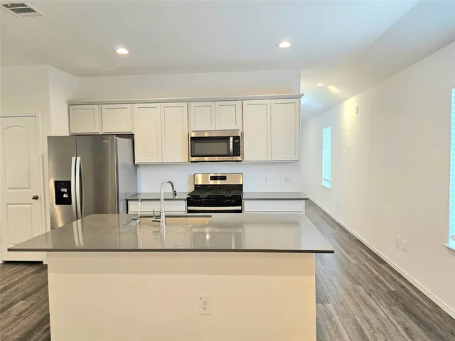 $2,000 | 4901 Pismo Ray Drive, Katy, TX 77493