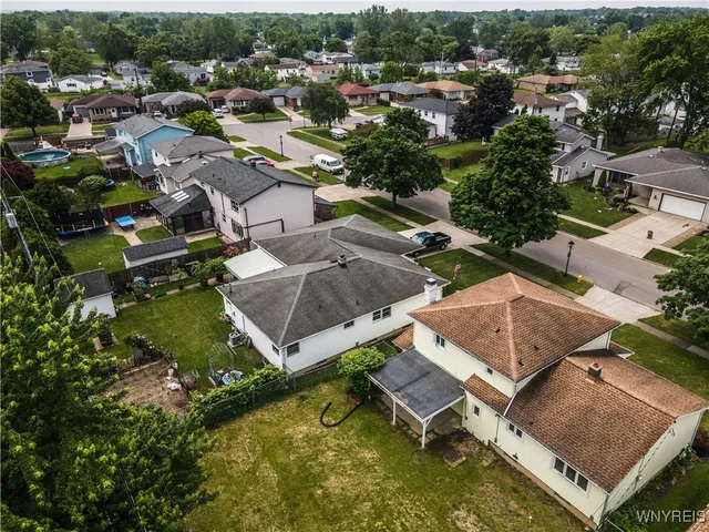 $290,000 | 130 Denise Drive, Cheektowaga, NY 14227