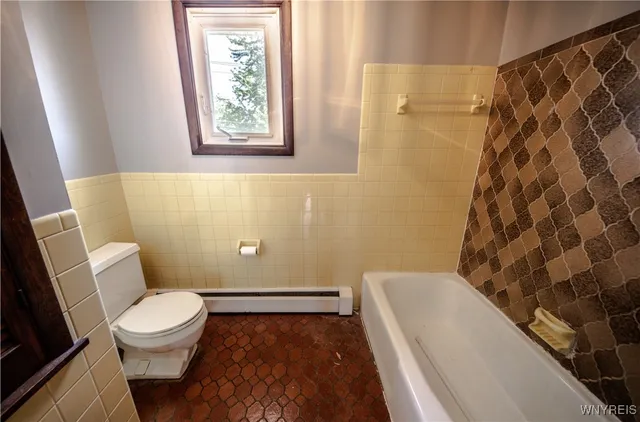 $290,000 | 130 Denise Drive, Cheektowaga, NY 14227