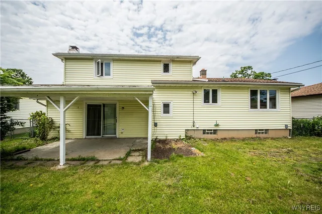 $290,000 | 130 Denise Drive, Cheektowaga, NY 14227