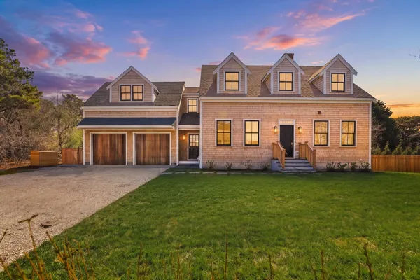 $4,295,000 | 10 Rudder Lane, Nantucket, MA 02554