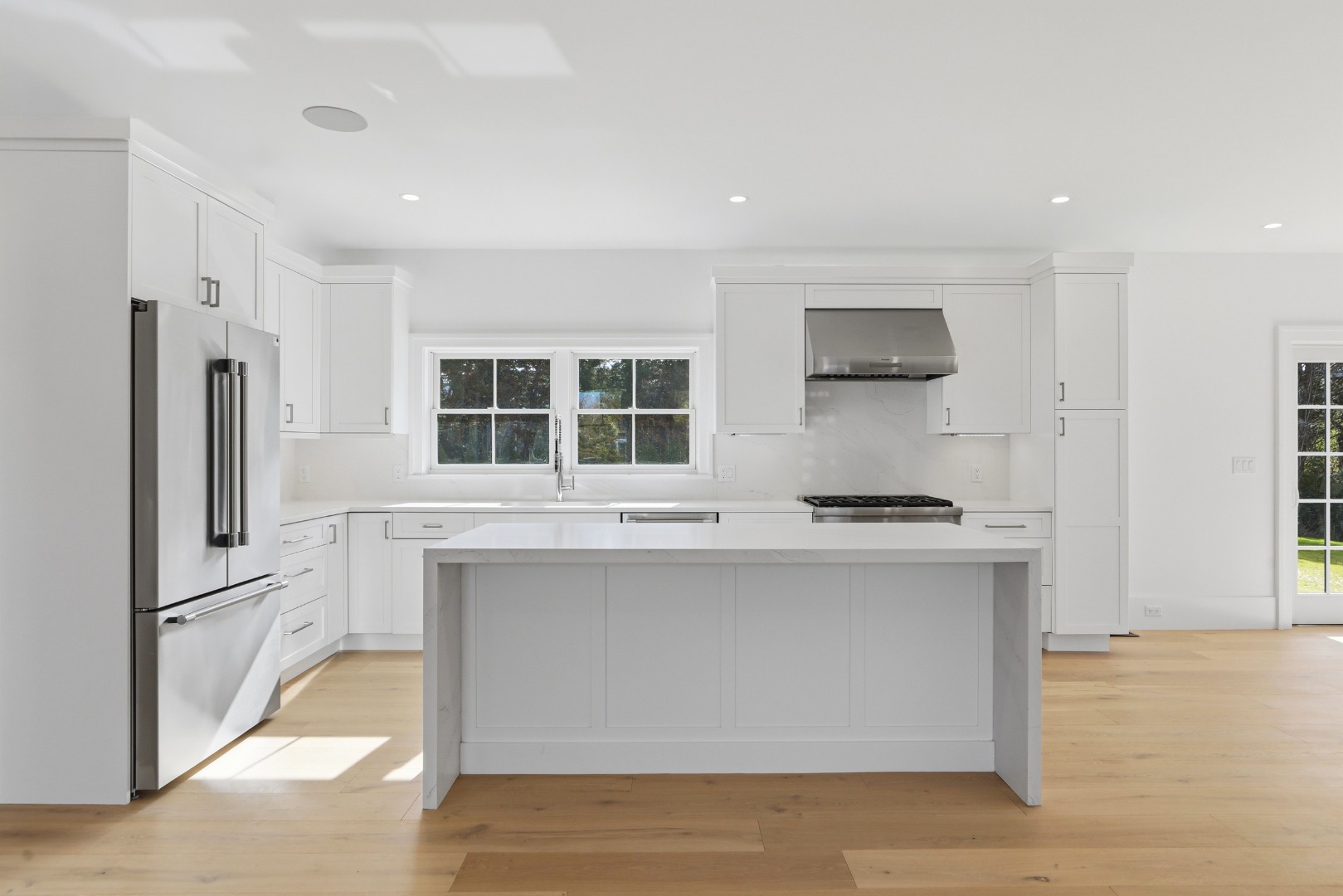 10 Rudder Lane Nantucket, MA 02554 - Photo 8 of 33