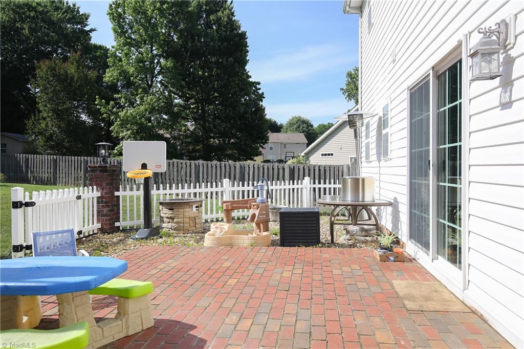 4103 Tahoe Court High Point, NC 27265 - Photo 37 of 44