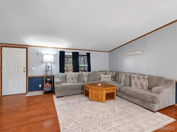 $198,900 | 177 Pinnacle Lake Road, New Florence, MO 63363