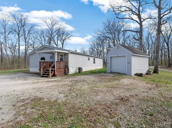 $198,900 | 177 Pinnacle Lake Road, New Florence, MO 63363