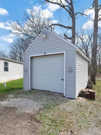 $198,900 | 177 Pinnacle Lake Road, New Florence, MO 63363