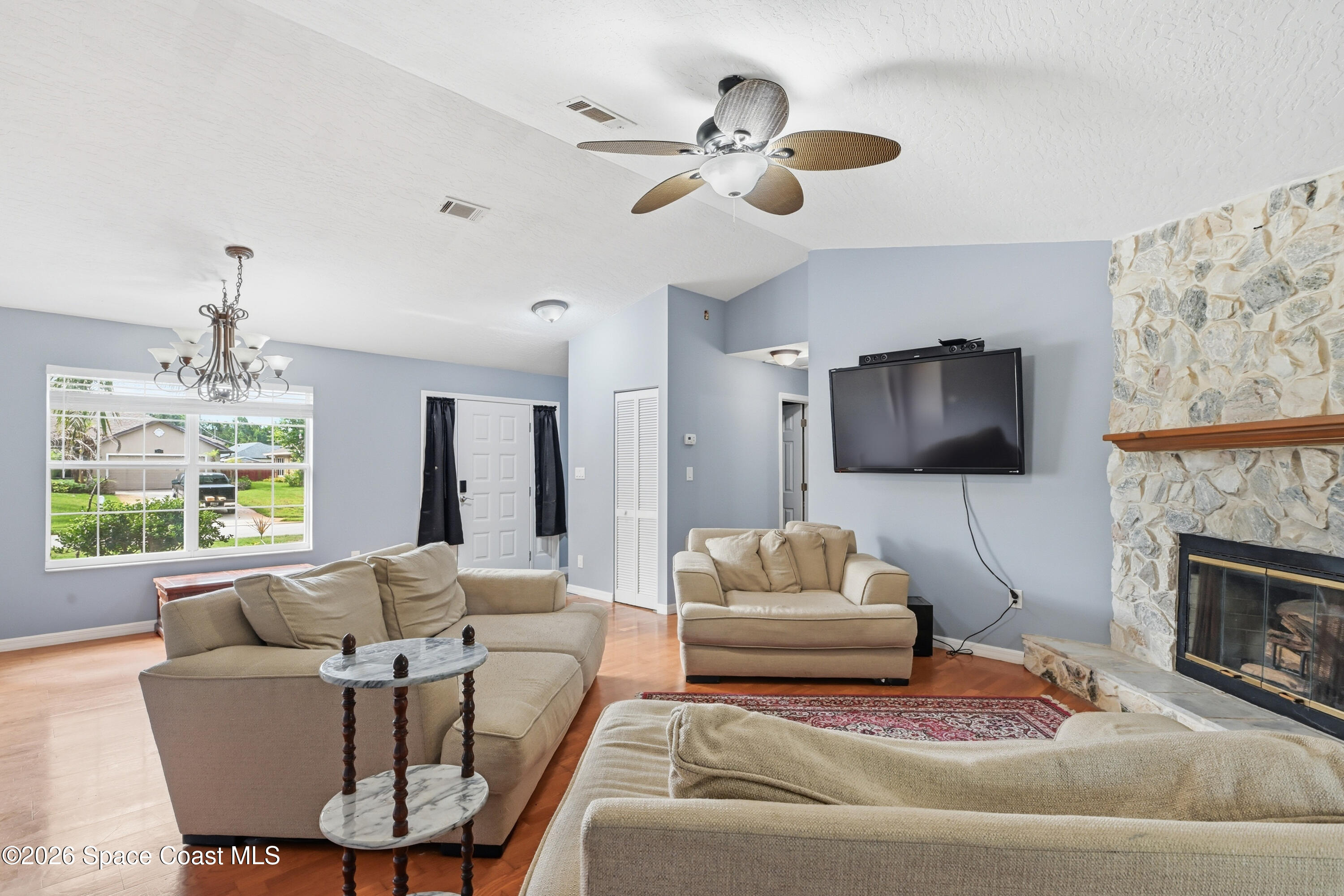 271 Hammock Road Southeast Palm Bay, FL 32909 - Photo 9 of 40 271HammockRd_017