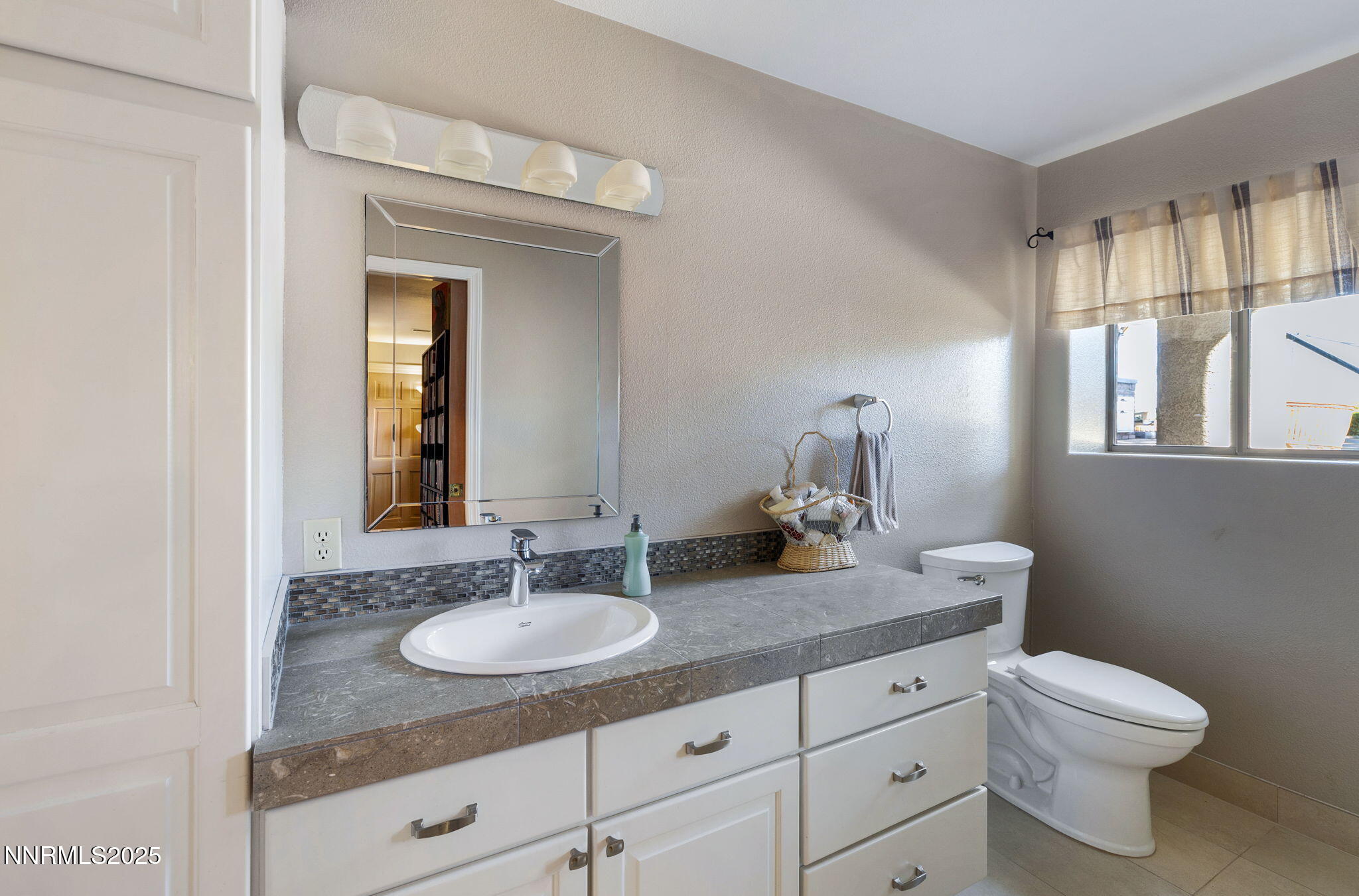 4404 Dant Boulevard Reno, NV 89509 - Photo 44 of 64 32-web-or-mls-4404 Dant_-22
