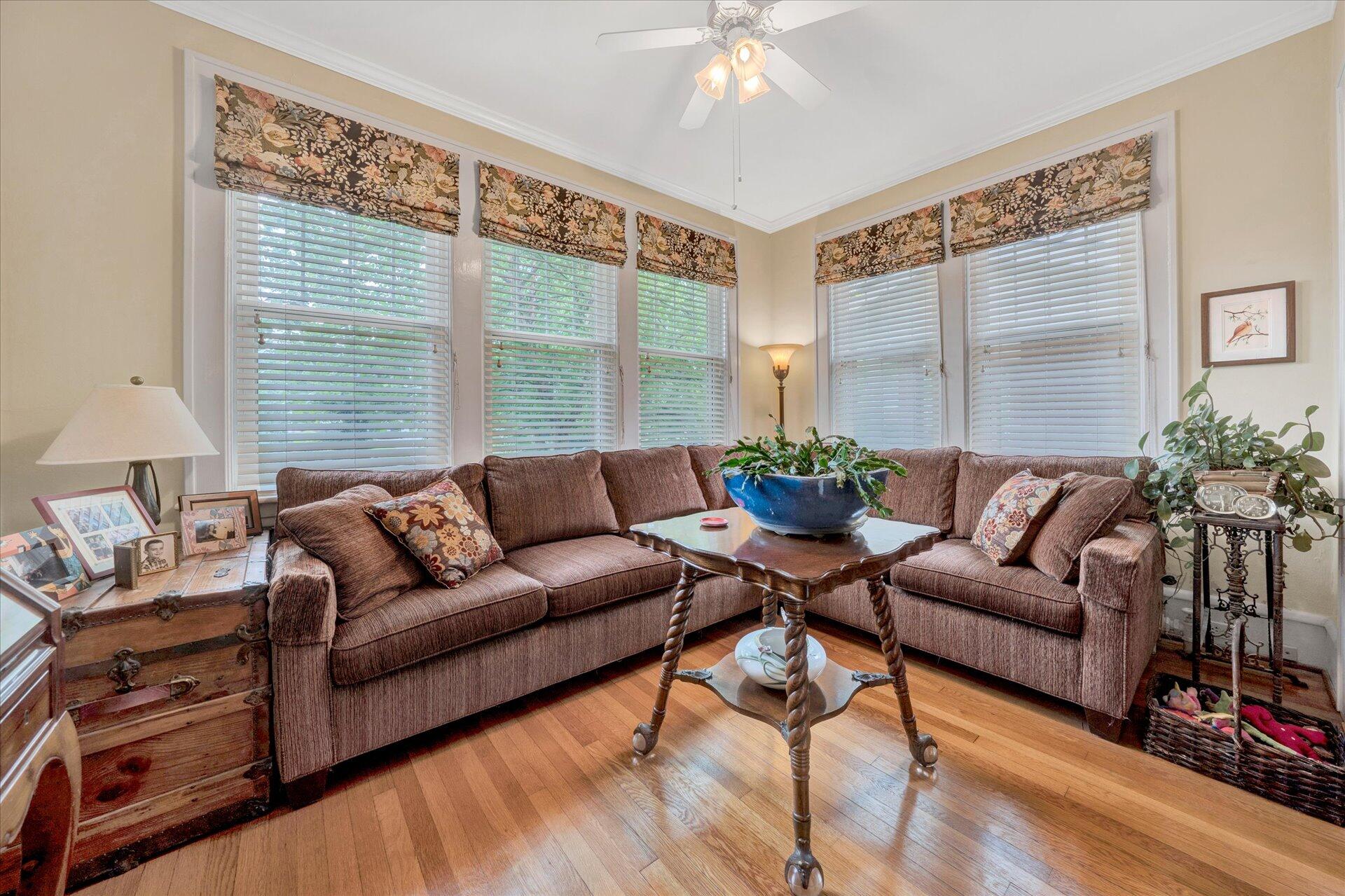 1901 Avon Road Southwest Roanoke, VA 24015 - Photo 8 of 55 08-DSC00046