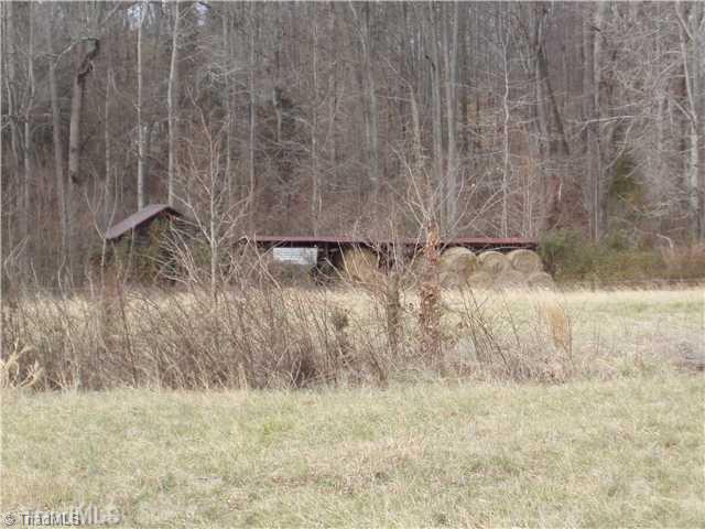 744 Old Byerly Road Clemmons, NC 27012 - Photo 8 of 16 Stable/Barn.
