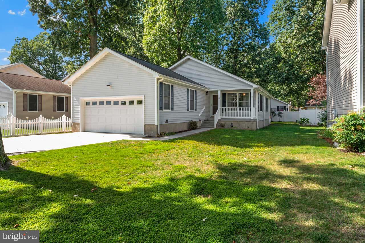 19 1st Street Colonial Beach, VA 22443 - Photo 2 of 21