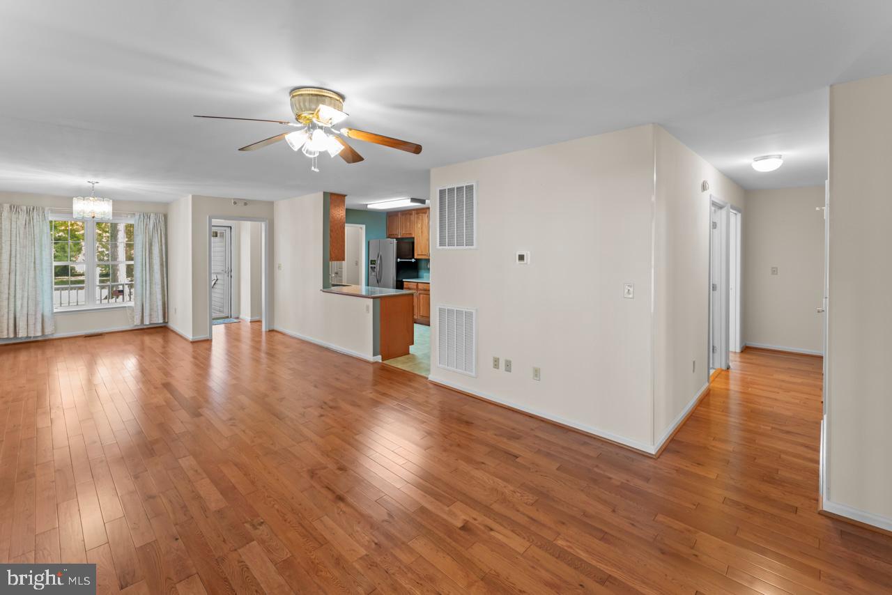 19 1st Street Colonial Beach, VA 22443 - Photo 4 of 21