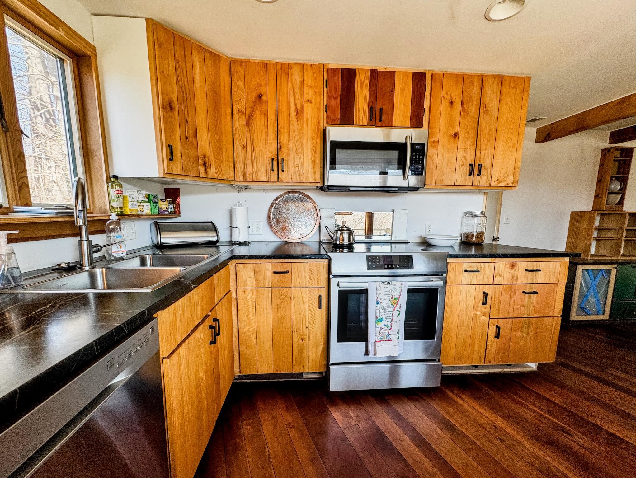 2603 North Pownal Road Pownal, VT 05261 - Photo 21 of 60