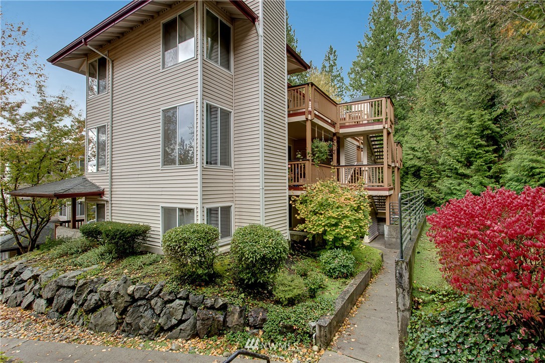 3926 243rd Place Southeast, Unit H103 Bothell, WA 98021 - Photo 1 of 20