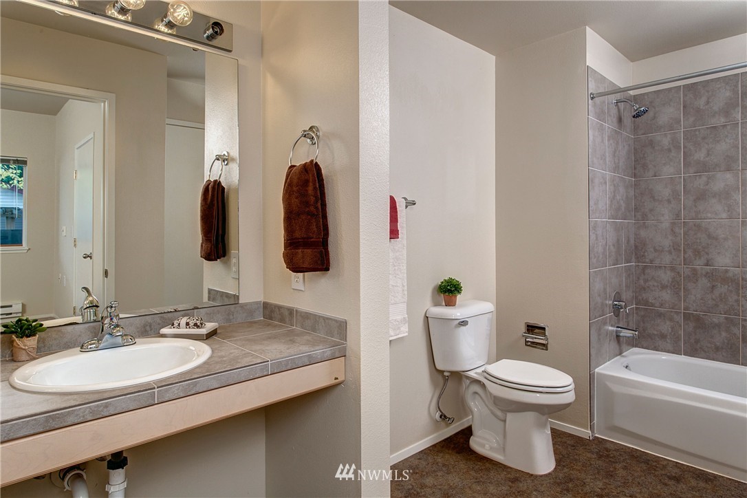 3926 243rd Place Southeast, Unit H103 Bothell, WA 98021 - Photo 18 of 20
