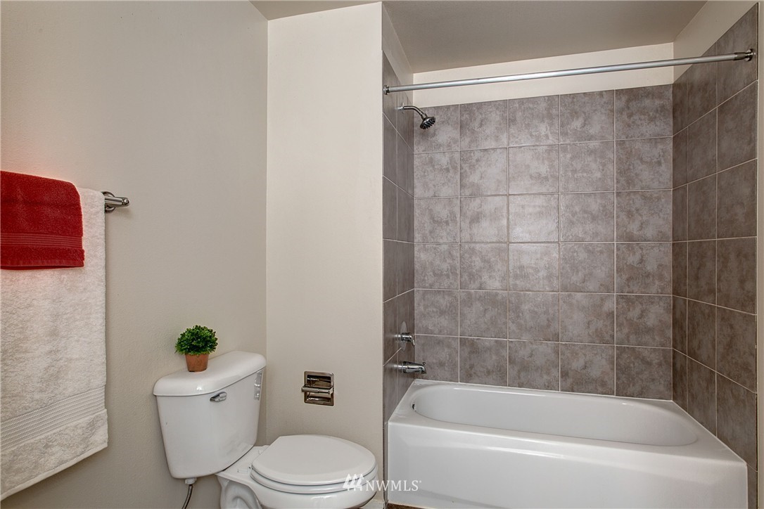 3926 243rd Place Southeast, Unit H103 Bothell, WA 98021 - Photo 19 of 20