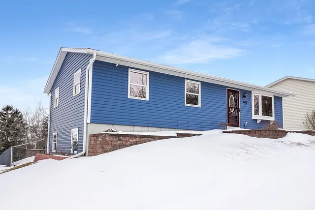 $349,900 | 1807 Swartz Drive, Waukesha, WI 53188