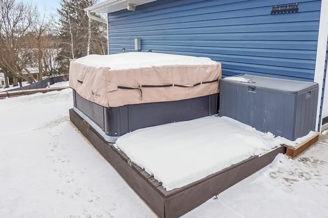 $349,900 | 1807 Swartz Drive, Waukesha, WI 53188