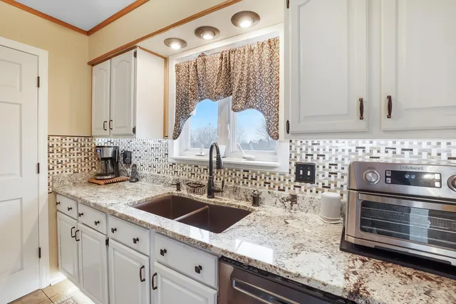 $349,900 | 1807 Swartz Drive, Waukesha, WI 53188