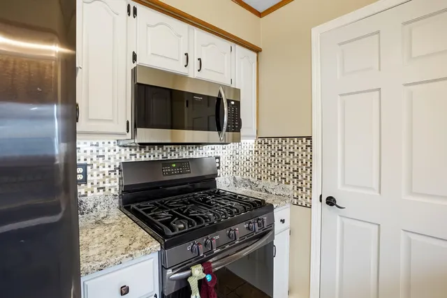 $349,900 | 1807 Swartz Drive, Waukesha, WI 53188