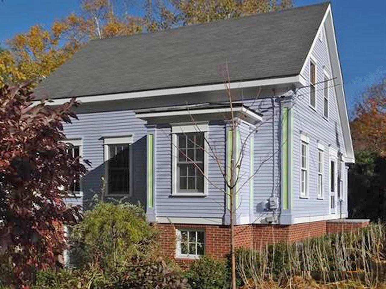 281 Friendship Road Waldoboro, ME 04572 - Photo 8 of 16 Front Corner1280