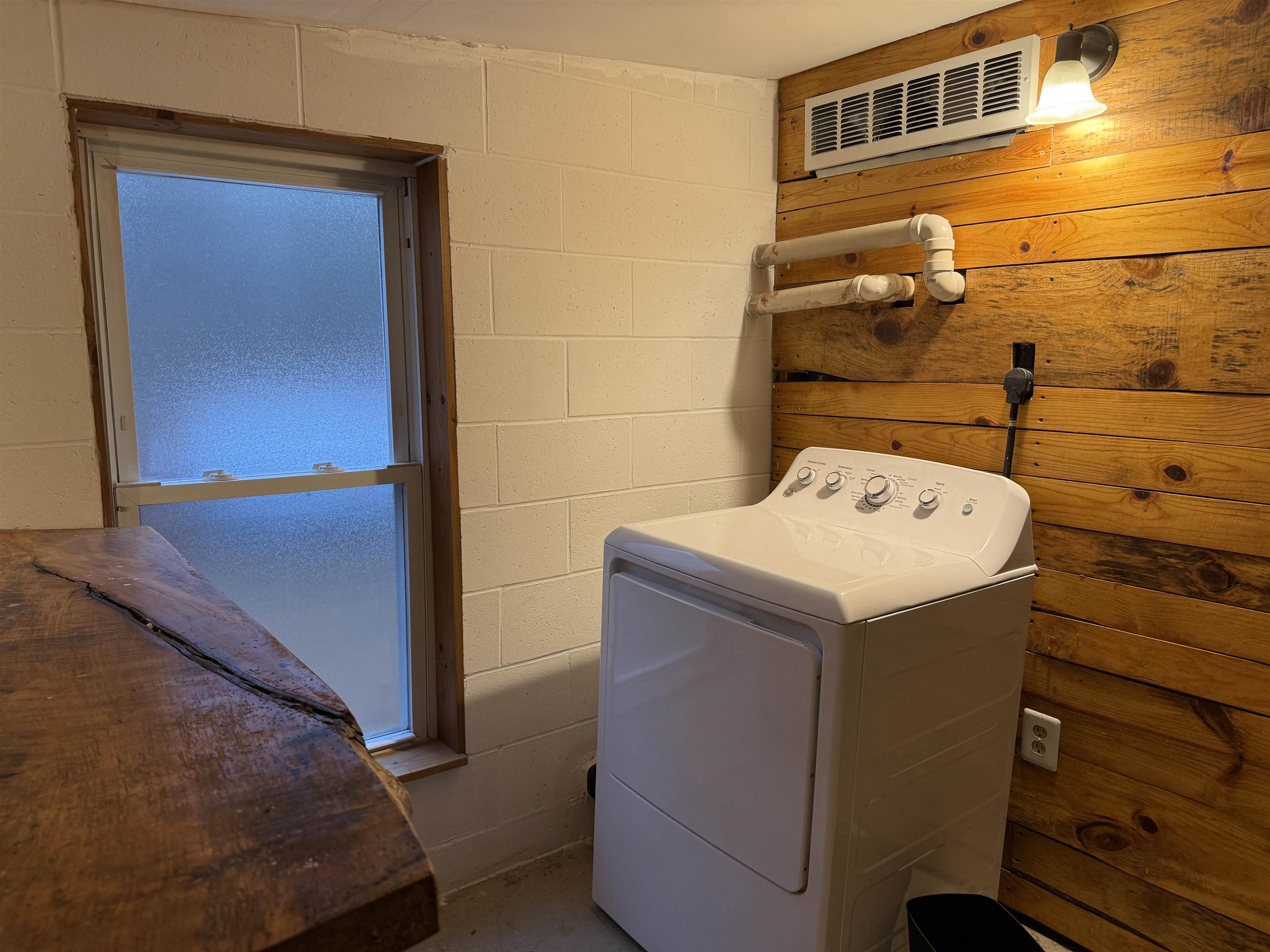 6170 Sherrie Lane Gillett, WI 54124 - Photo 11 of 22