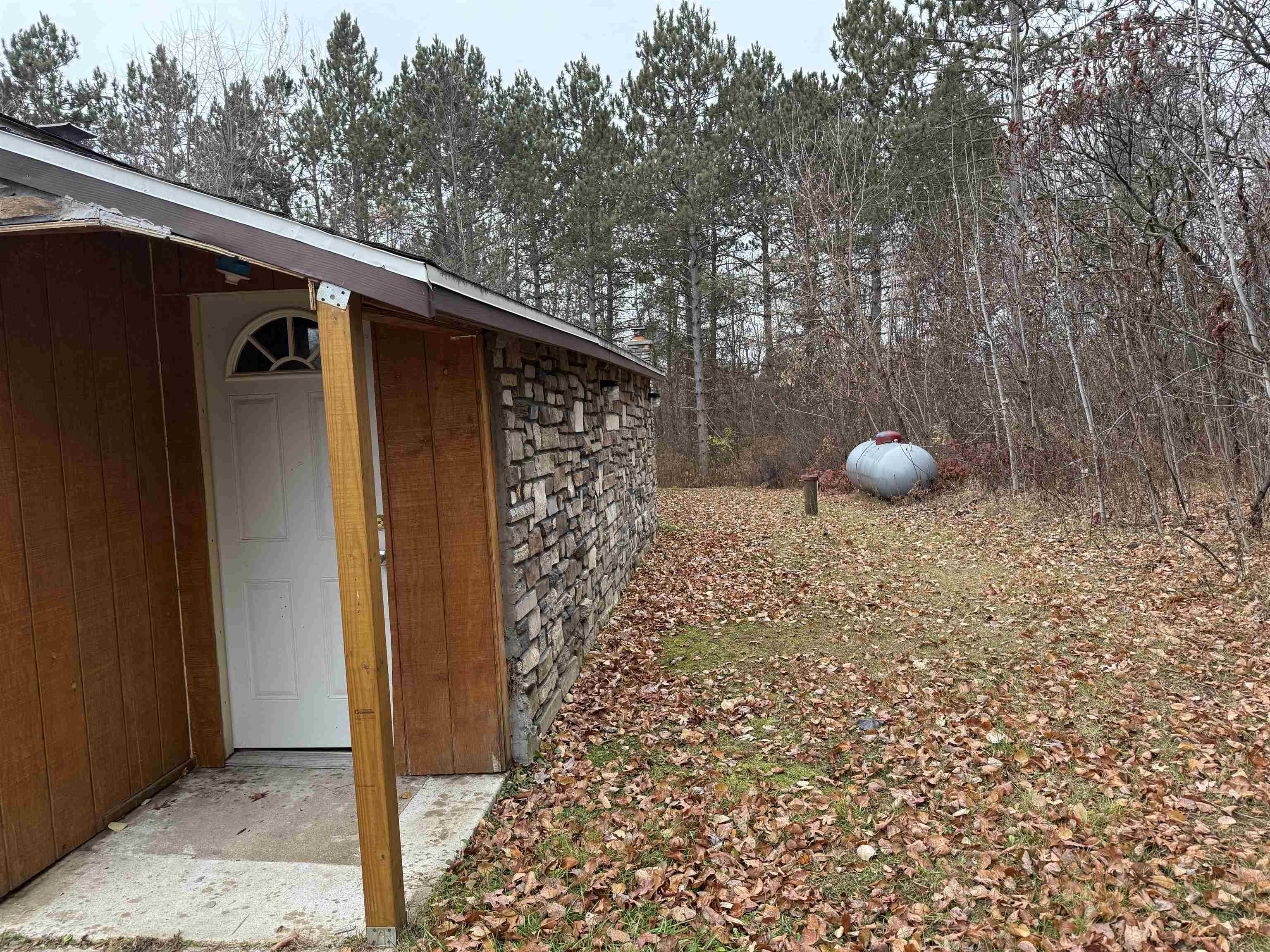 6170 Sherrie Lane Gillett, WI 54124 - Photo 18 of 22