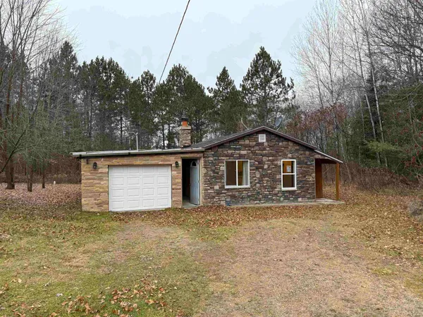 $149,900 | 6170 Sherrie Lane, Gillett, WI 54124