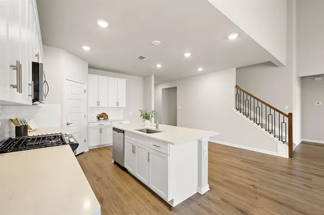 $2,650 | 106 Stellers Swoop, Cedar Creek, TX 78612