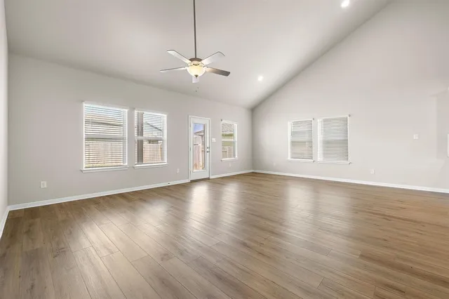 $2,650 | 106 Stellers Swoop, Cedar Creek, TX 78612